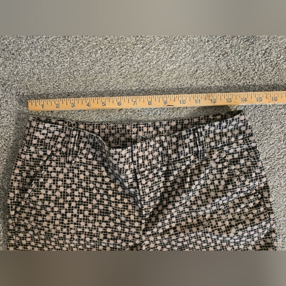 Caslon Mid Rise Women's Size 4 Geometric Shorts - Picture 3 of 7